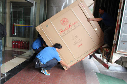乌什钢琴贵重工艺品无忧运
